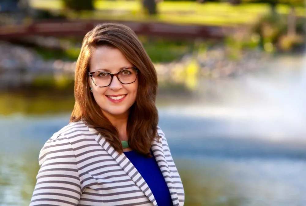 Photo of Angie Hockman
