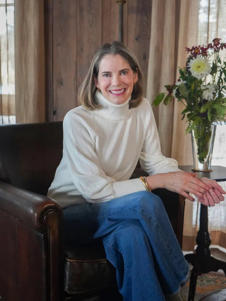 Photo of Katherine Reay